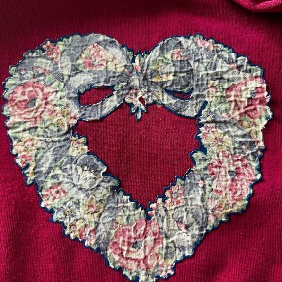 Vintage Lee Pink Puffy Paint Fabric Heart With Bow Sweatshirt - Picture 5 of 8
